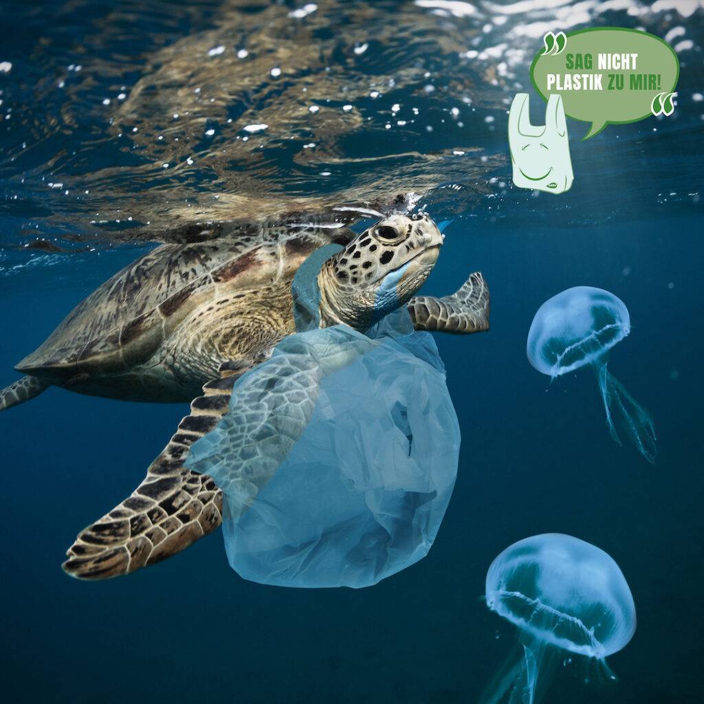 Underwater global problem with plastic rubbish | NaKu - Aus Natürlichem Kunststoff Underwater global problem with plastic rubbish
