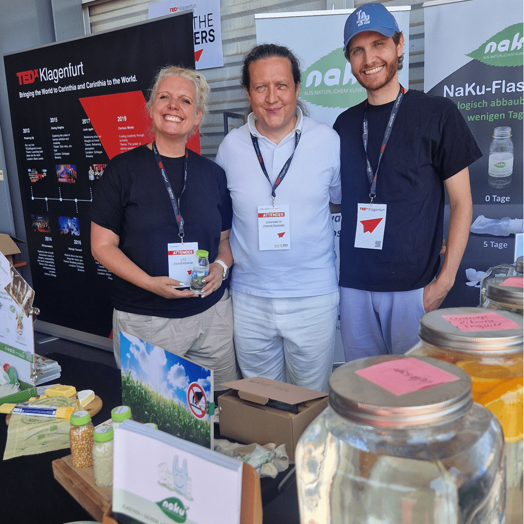 Ute Zimmermann, Johann Zimmermann und Johann Zimmermann jun bei der TEDx Klagenfurt 2025 Ute Zimmermann, Johann Zimmermann und Johann Zimmermann jun. bei der TEDx Klagenfurt 2025 am NaKu Stand